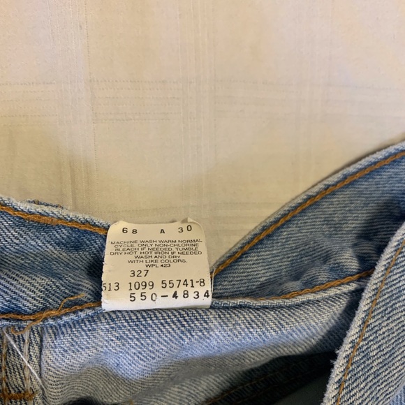 Vintage Levi’s 550 made in USA jeans in a size 34/32 - Picture 6 of 13